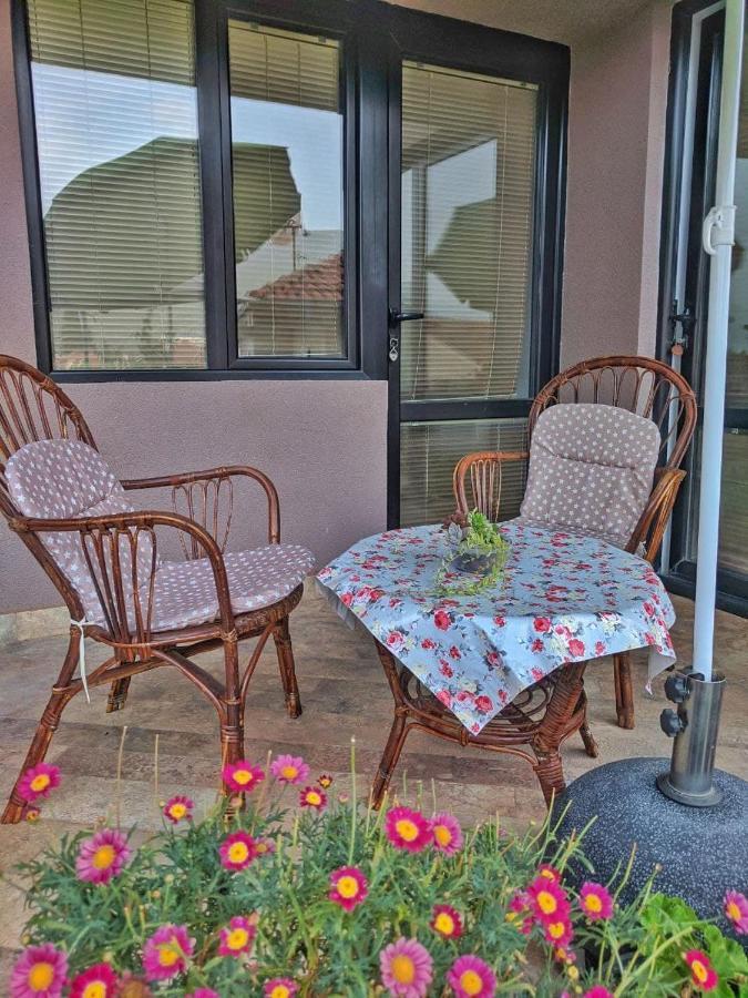 Apartments Evelyn Охрид Экстерьер фото